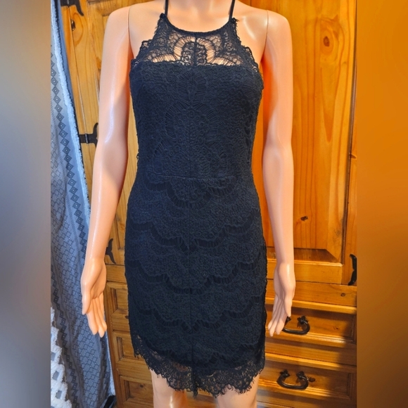 Free People Dresses & Skirts - INTIMATELY FREE PEOPLE Elegant‎ Black Lace Dress